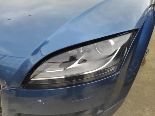 Faro izquierdo Audi TT Coupe (8J) 3.2i V6 24V (250 cv) quattro