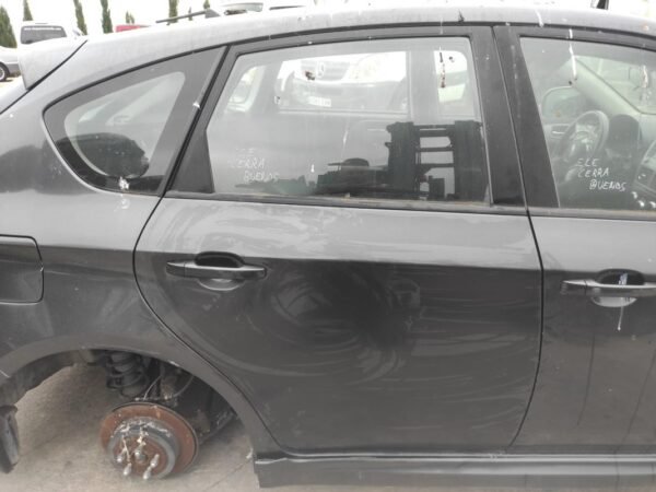 Puerta trasera derecha Subaru Impreza III Hatchback 2.0R Automatico (150 cv)