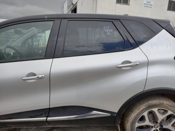 Puerta trasera izquierda Renault Captur (Versión 2017) 1.5 dCi (110 cv) Start & Stop