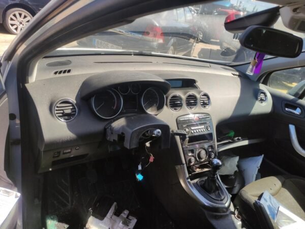 Despiece Peugeot 308 SW II 1.6 e-HDi (115 cv) 2013 - Imagen 5