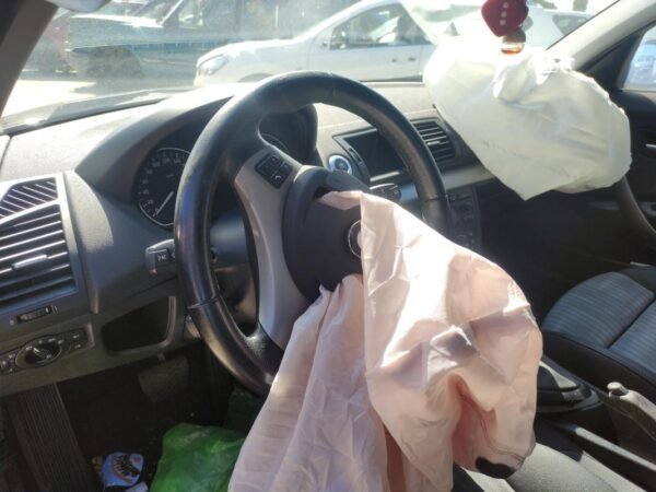 Despiece Bmw Serie 1 (E87) 120d (163 cv) 2007 - Imagen 5