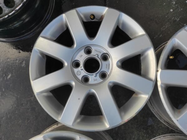 Llantas de 16 pulgadas Volkswagen Golf V, 6.5Jx16H2 ET50. - Imagen 2