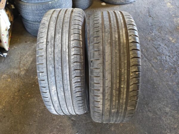 Juego de Neumáticos Continental 235/55R18.