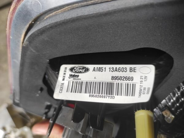 Piloto trasero izquierdo Ford C-MAX II 1.6 Duratec Ti-VCT (105 cv) - Imagen 3