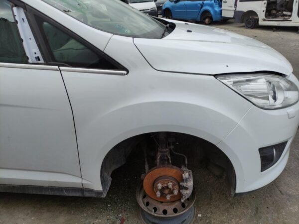 Aleta delantera derecha Ford C-MAX II 1.6 Duratec Ti-VCT (105 cv)