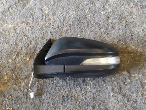 Retrovisor izquierdo Toyota Hilux Double Cab VIII 2.4 D-4D (150 cv) 4WD S&S