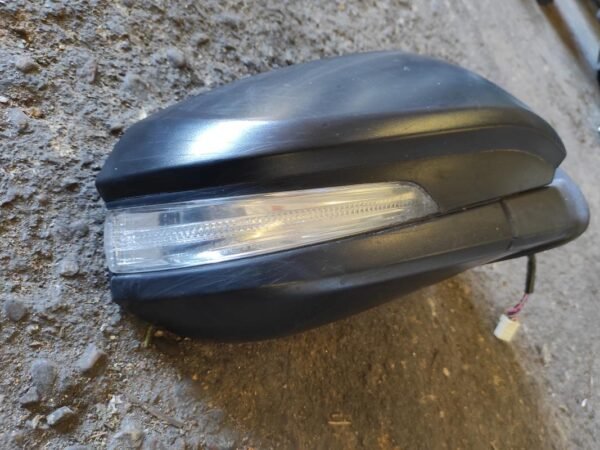 Retrovisor derecho Toyota Hilux Double Cab VIII 2.4 D-4D (150 cv) 4WD S&S - Imagen 2