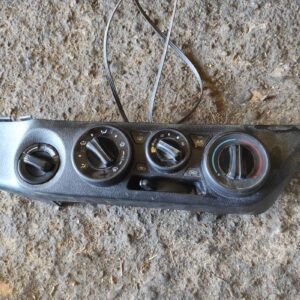 Mando calefaccion / A/A Toyota Hilux Double Cab VIII 2.4 D-4D (150 cv) 4WD S&S