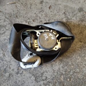 Cinturon seguridad trasero derecho Toyota Hilux Double Cab VIII 2.4 D-4D (150 cv) 4WD S&S