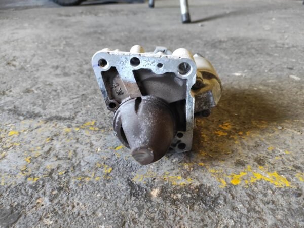 Motor de arranque Citroen C4 II Hatchback (Fase I, 2010) 1.6 HDi (92 cv) - Imagen 2