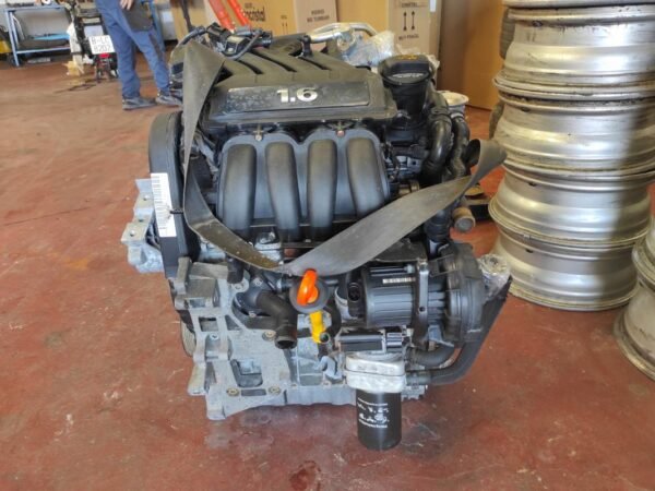Motor Volkswagen Golf V 1.6 i (102 cv) - Imagen 2