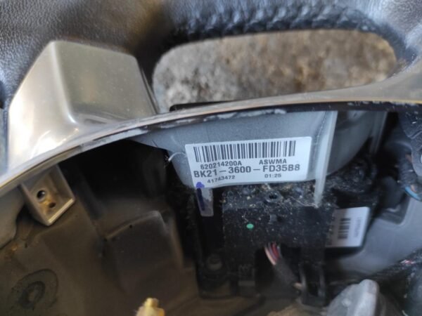 Volante Ford Transit Connect Monospace 1.6 TDCi (95cv) - Imagen 3