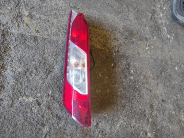 Piloto trasero izquierdo Ford Transit Connect Monospace 1.6 TDCi (95cv)