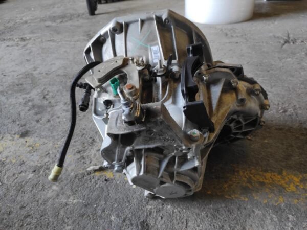 Caja cambios Renault Latitude 2.0 dCi (150 cv) FAP - Imagen 3