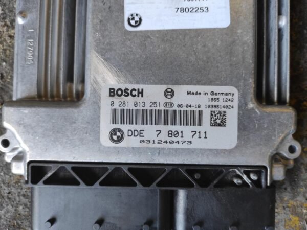 Centralita motor uce Bmw Serie 1 (E87) 120d (163 cv) - Imagen 2