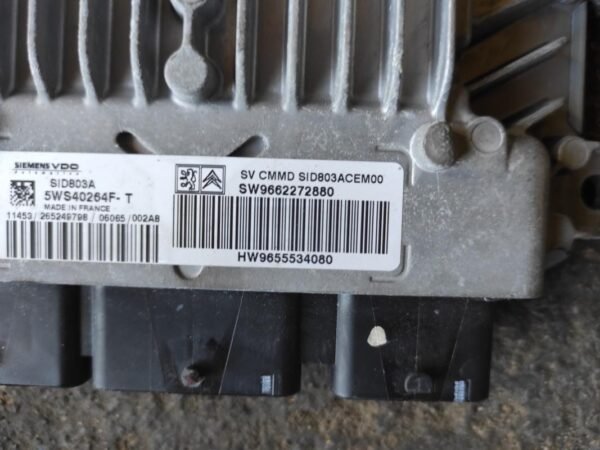 Centralita motor uce Peugeot 407 SW 2.0 HDi (136 cv) - Imagen 2