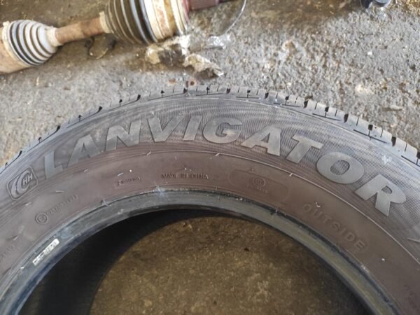 Juego de Neumáticos Lanvigator 235/65R17, año 2023. - Imagen 3