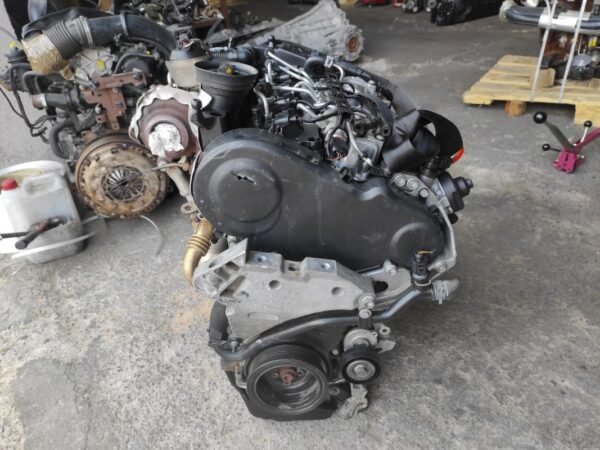 Motor Volkswagen Passat CC I 2.0 TDI (140 cv) - Imagen 4