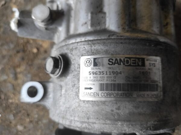 Compresor aire acondicionado Volkswagen Passat CC I 2.0 TDI (140 cv) - Imagen 4
