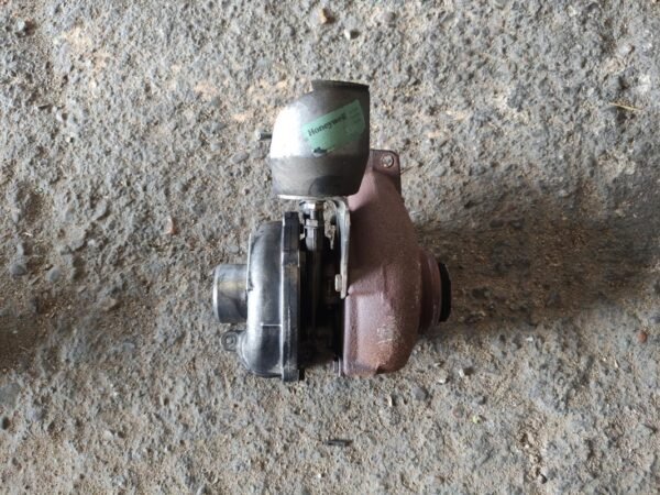 Turbo Ford FOCUS C-MAX 1.6 TDCi  (109 CV)