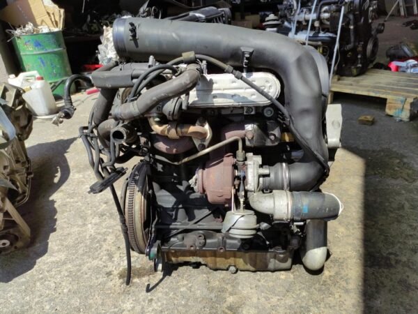 Motor Volkswagen Jetta V 2.0 TDI PDE (140 cv) - Imagen 5