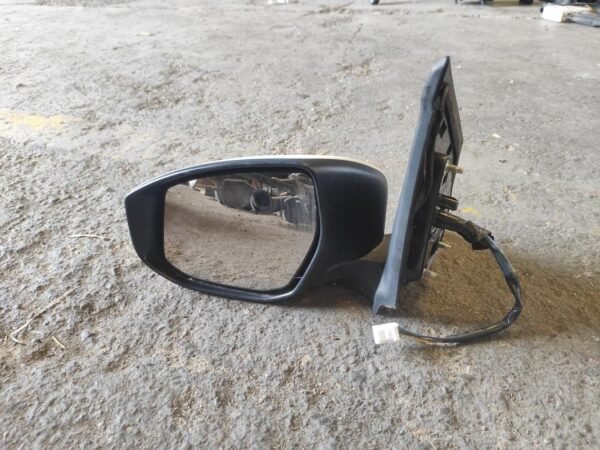 Retrovisor izquierdo Nissan Pulsar (C13) 1.5 dCi (110 cv) - Imagen 3