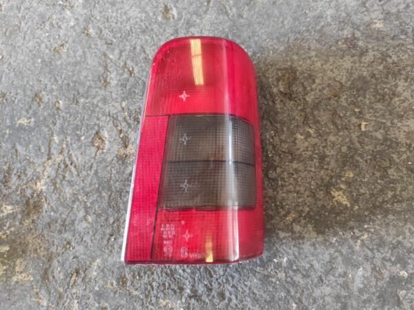 Piloto trasero derecho Peugeot Partner 1.6 HDi (90 cv)