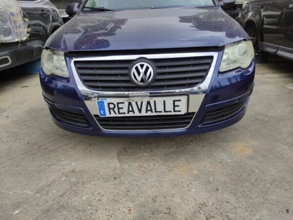 Paragolpe delantero Volkswagen Passat (B6) 2.0 TDI (140 cv)