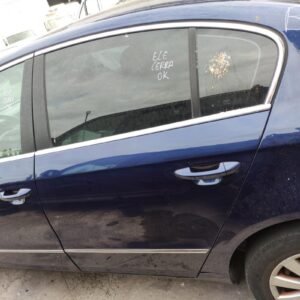 Puerta trasera izquierda Volkswagen Passat (B6) 2.0 TDI (140 cv)