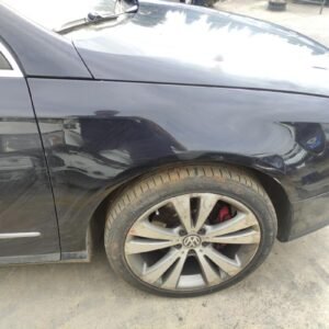 Aleta delantera derecha Volkswagen Passat (B6) 2.0 TDI (140 cv)