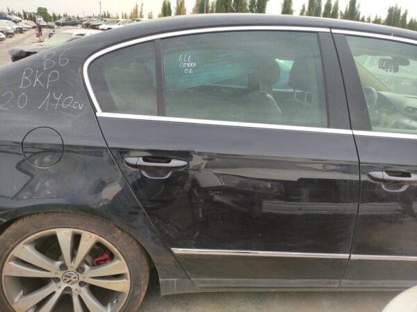 Puerta trasera derecha Volkswagen Passat (B6) 2.0 TDI (140 cv)
