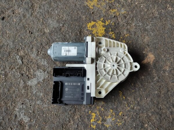 Motor elevalunas delantero izquierdo Volkswagen Passat (B6) 2.0 TDI (140 cv)