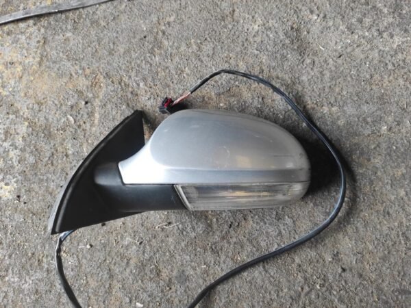 Retrovisor izquierdo Volkswagen Passat (B6) 2.0 TDI (140 cv)