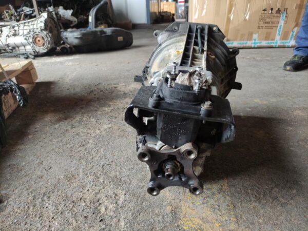 Caja cambios Ford Transit Caja/Chasis (FM_ _, FN_ _) 2.4 DI (F_A_,F_B_,F_C_,F_D) (120 cv) - Imagen 3