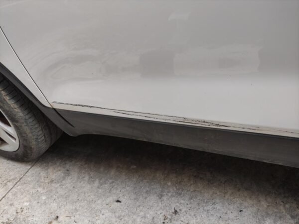 Puerta delantera izquierda Opel Mokka X 1.4 ecoFLEX LPG (140 cv) - Imagen 2