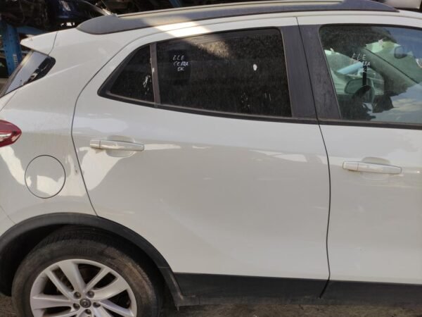 Puerta trasera derecha Opel Mokka X 1.4 ecoFLEX LPG (140 cv)