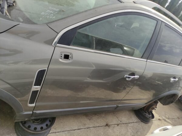 Puerta delantera izquierda Opel Antara 2.0 CDTi (150cv)