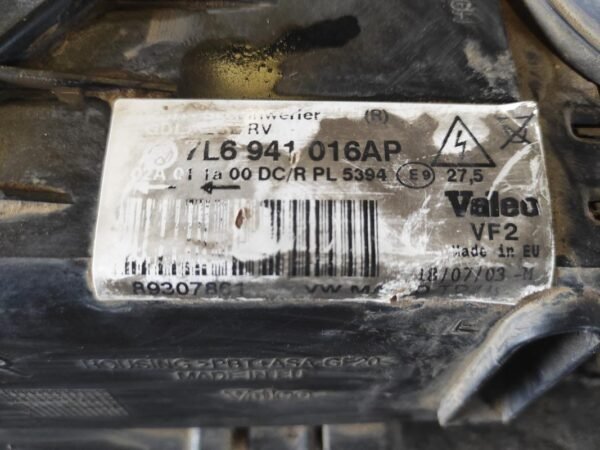 Faro derecho Volkswagen Touareg I (7L) 5.0 V10 TDI (313 cv) - Imagen 3