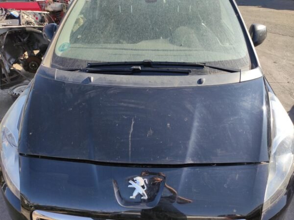 Capot Peugeot 5008 I (Fase II, 2013) 1.2 PureTech (130 cv)