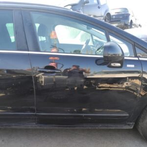 Puerta delantera derecha Peugeot 5008 I (Fase II, 2013) 1.2 PureTech (130 cv)