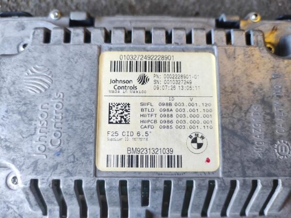 Pantalla multifunción Bmw X3 (F25) 20d (184 cv) xDrive - Imagen 3