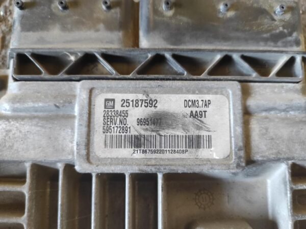 Centralita motor uce Chevrolet Captiva II 2.2 (184 cv) Automatico AWD - Imagen 2
