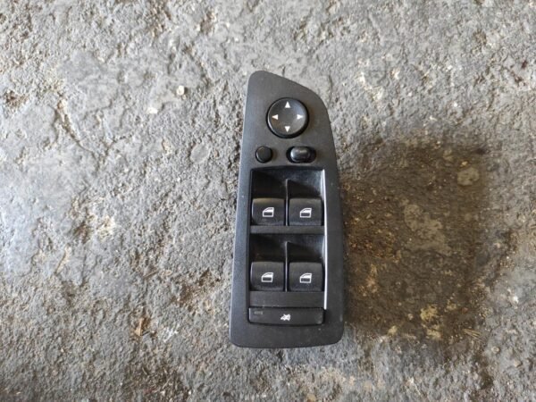 Mando elevalunas delantero izquierdo Bmw Serie 1 (E87) 120d (163 cv)