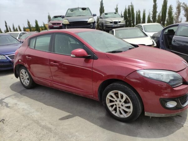Despiece Renault Megane III (version 2012) 1.2 TCe (116cv) 2012 - Imagen 3