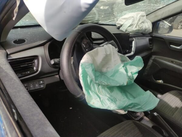 Despiece Kia Stonic 1.0 T-GDi (101cv) 2021 - Imagen 5