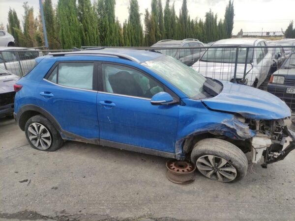 Despiece Kia Stonic 1.0 T-GDi (101cv) 2021 - Imagen 2