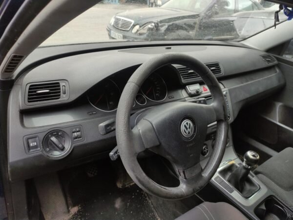 Despiece Volkswagen Passat (B6) 2.0 TDI (140 cv) 2005 - Imagen 5