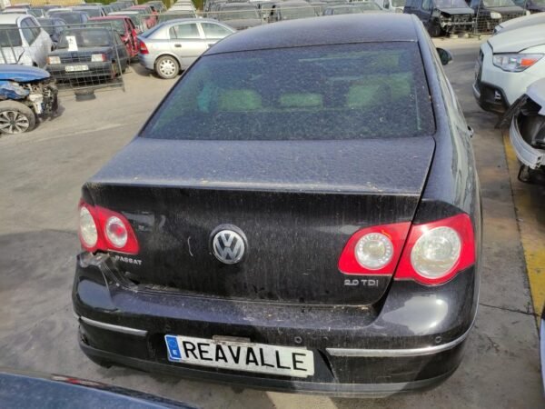 Despiece Volkswagen Passat (B6) 2.0 TDI (140 cv) 2005 - Imagen 4