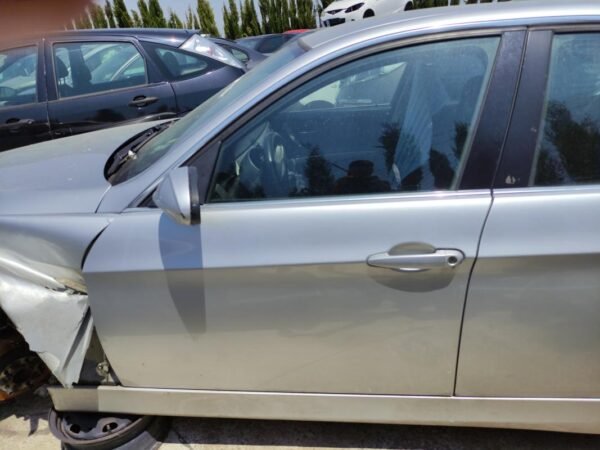 Puerta delantera izquierda Bmw Serie 3 (E90) 325i (218 cv) Automatico