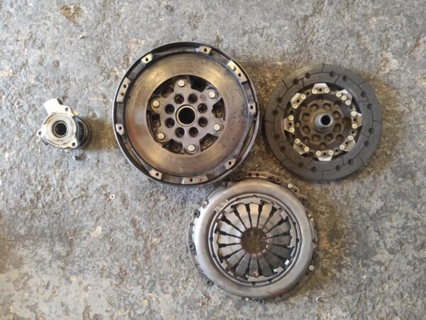Kit embrague Opel Corsa D 5-puertas 1.3 CDTI (75 cv) - Imagen 3